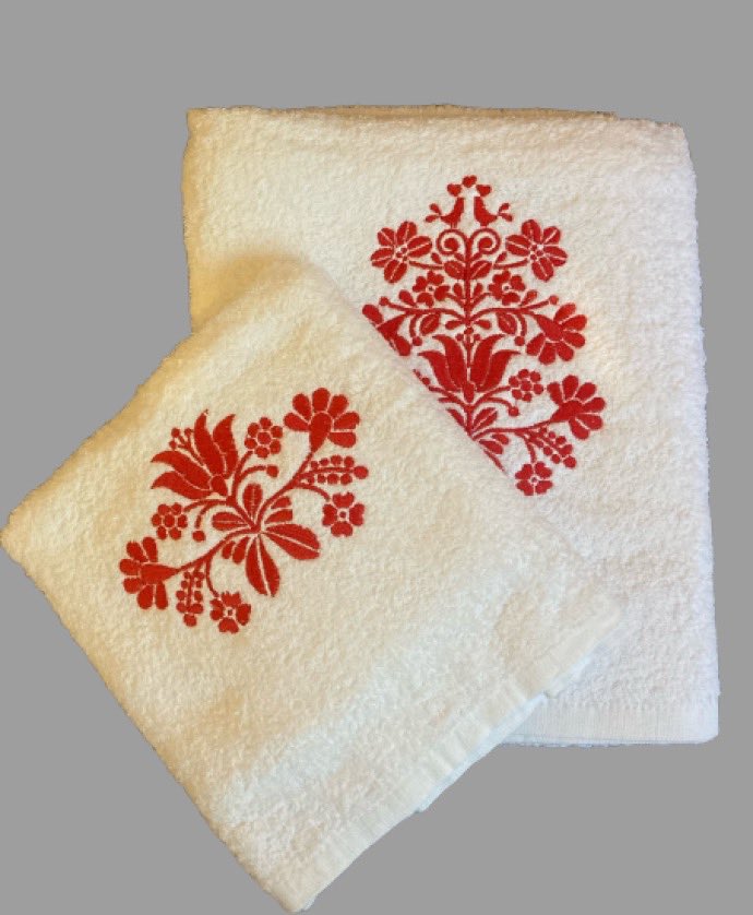 Folk Pattern Embroidered Bath & Hand Towel – A Touch of Tradition