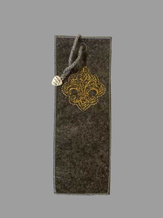 Embroidered Bookmark – Unique Design